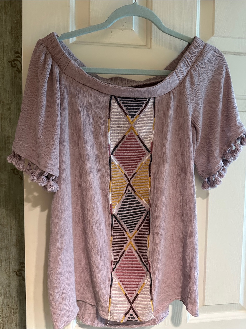 Unique mauve-ish Southwestern looking ss top